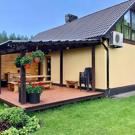 Brivdienu Majas Parupes Bauska Exterior foto