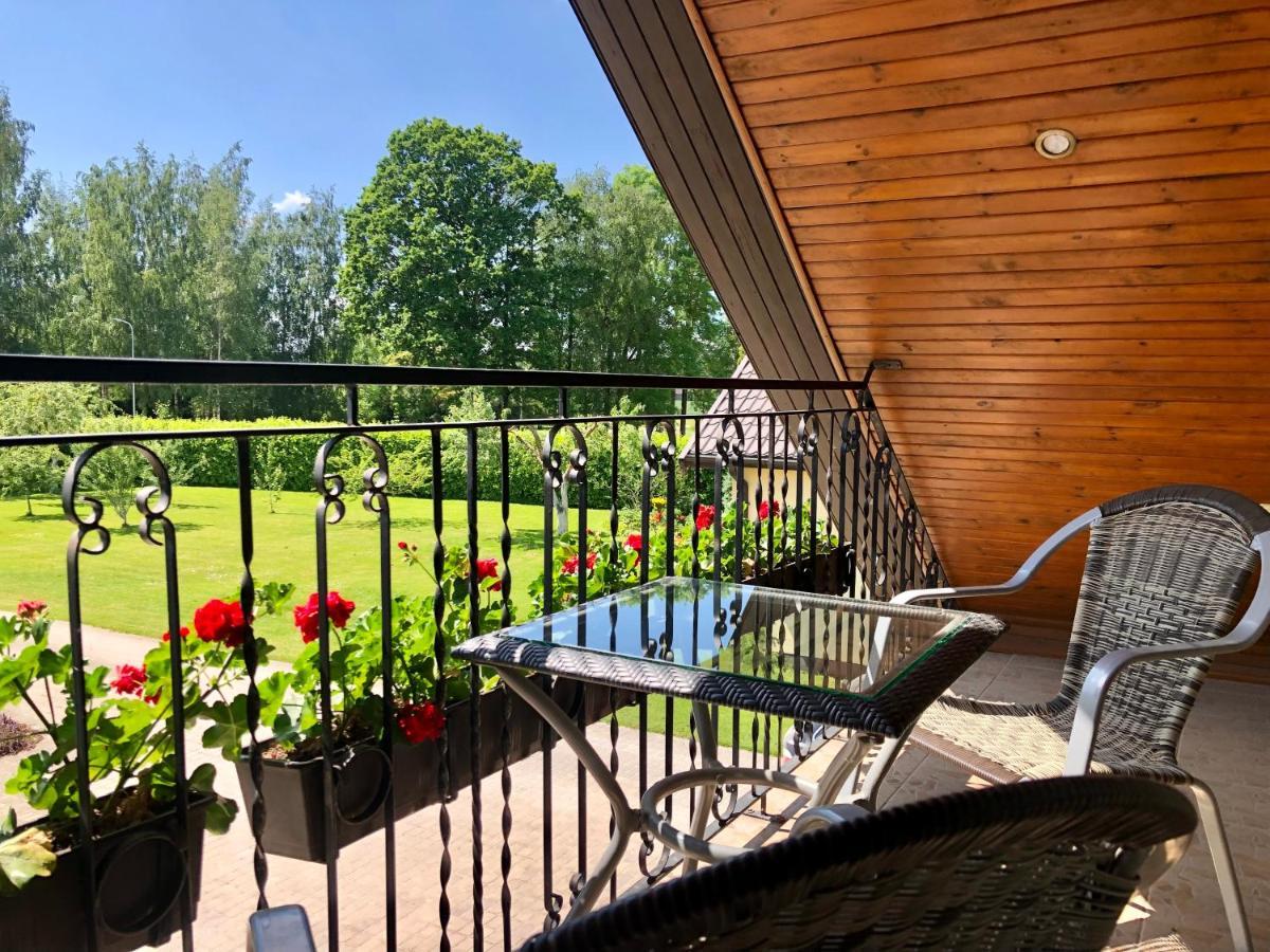 Brivdienu Majas Parupes Bauska Exterior foto